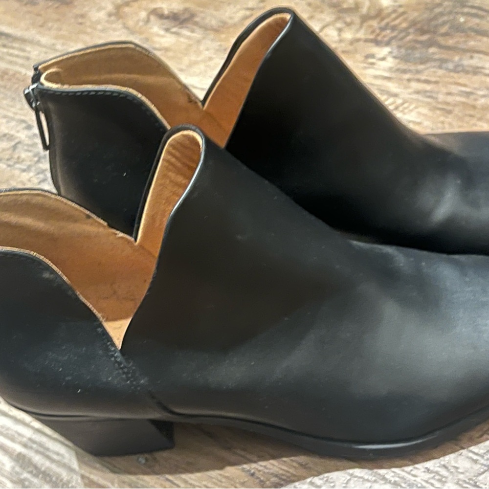 Indigo Rd Booties Barley Worn